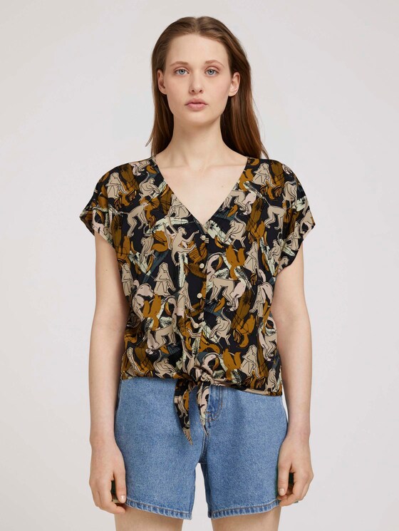 Gemusterte Kurzarmbluse mit Knoten aus Lenzing TM EcoVero TM - Frauen - abstract monkey print Gemusterte Kurzarmbluse mit Knoten aus Lenzing TM EcoVero TM - Frauen - abstract monkey print - 1 - TOM TAILOR Denim