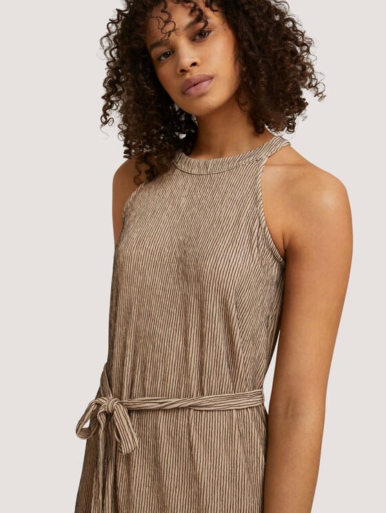 Gestreiftes Neckholder Maxikleid - Frauen - beige black structured stripe Gestreiftes Neckholder Maxikleid - Frauen - beige black structured stripe - 9 - TOM TAILOR Denim