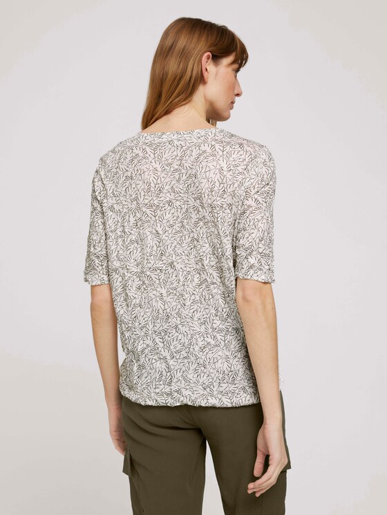 Geknöpftes T-Shirt in Knitteroptik - Frauen - white khaki outline leaves Geknöpftes T-Shirt in Knitteroptik - Frauen - white khaki outline leaves - 2 - TOM TAILOR