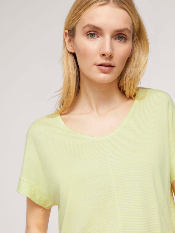 Strukturiertes T-Shirt mit elastischem Bund - Frauen - celery offwhite structure Strukturiertes T-Shirt mit elastischem Bund - Frauen - celery offwhite structure - 9 - TOM TAILOR