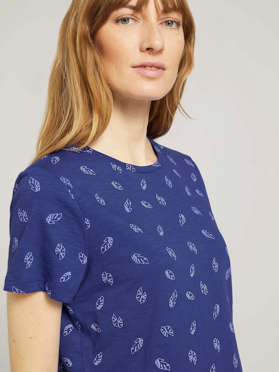 Gemustertes T-Shirt mit Bio-Baumwolle - Frauen - blue white leaves design Gemustertes T-Shirt mit Bio-Baumwolle - Frauen - blue white leaves design - 9 - TOM TAILOR