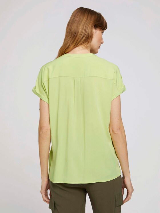 Kurzarm Hemdbluse mit Taschen - Frauen - celery ice Kurzarm Hemdbluse mit Taschen - Frauen - celery ice - 2 - TOM TAILOR
