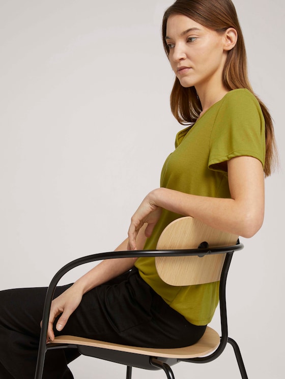 T-Shirt mit V-Ausschnitt - Frauen - gecko green T-Shirt mit V-Ausschnitt - Frauen - gecko green - 5 - TOM TAILOR