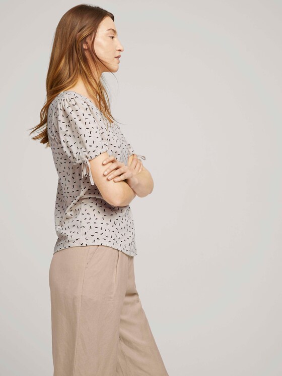 Gemustertes T-Shirt mit Ärmeldetail - Frauen - beige geometrical design Gemustertes T-Shirt mit Ärmeldetail - Frauen - beige geometrical design - 5 - TOM TAILOR