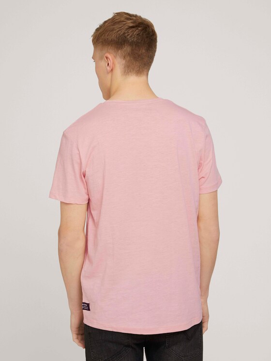 Mottled t-shirt with a chest pocket - Men - soft peach skin Mottled t-shirt with a chest pocket - Men - soft peach skin - 2 - TOM TAILOR Denim