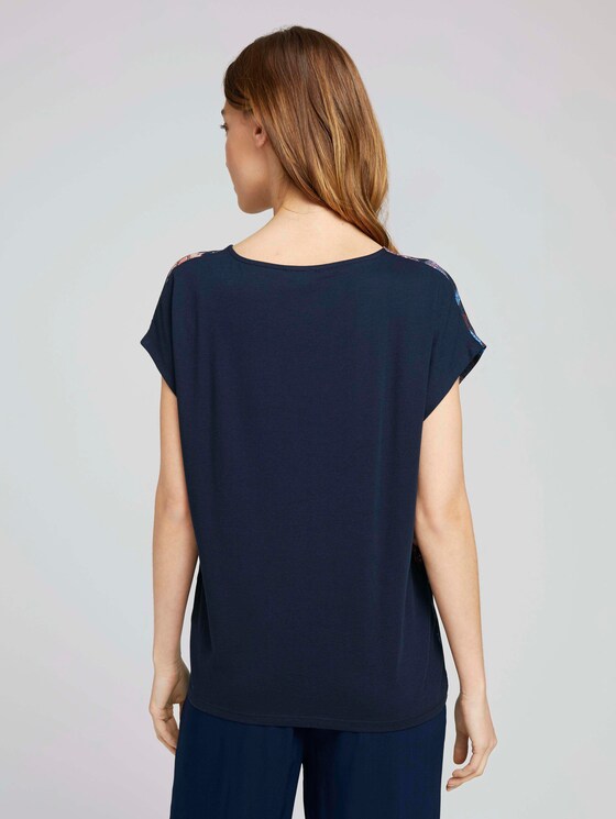 Gemustertes T-Shirt im Materialmix - Frauen - Sky Captain Blue Gemustertes T-Shirt im Materialmix - Frauen - Sky Captain Blue - 2 - TOM TAILOR