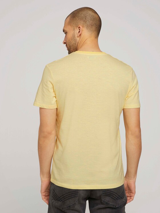 Gestreiftes T-Shirt mit Print - Männer - yellow fine stripe Gestreiftes T-Shirt mit Print - Männer - yellow fine stripe - 2 - TOM TAILOR