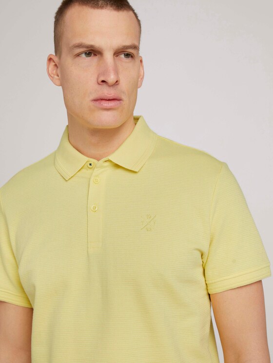 Strukturiertes Poloshirt - Männer - pale straw yellow Strukturiertes Poloshirt - Männer - pale straw yellow - 9 - TOM TAILOR