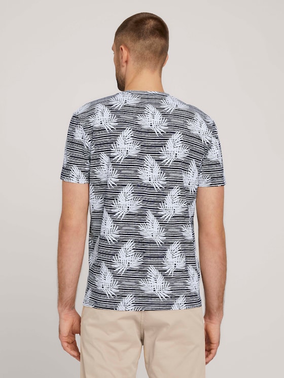 gemustertes T-Shirt mit Bio-Baumwolle - Männer - navy white leaf stripe design gemustertes T-Shirt mit Bio-Baumwolle - Männer - navy white leaf stripe design - 2 - TOM TAILOR