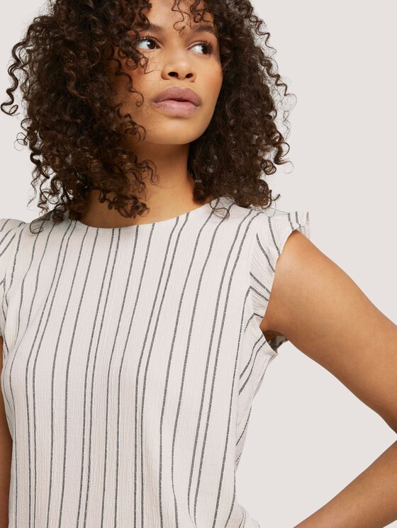 Gestreiftes Top - Frauen - creme black structured stripe Gestreiftes Top - Frauen - creme black structured stripe - 9 - TOM TAILOR Denim