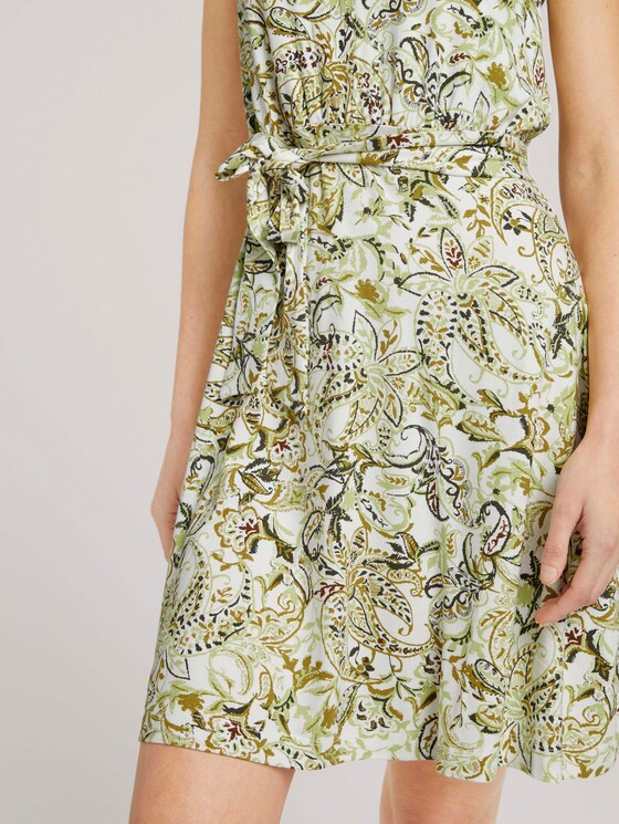 Gemustertes Jerseykleid mit Bindegürtel - Frauen - green paisley design Gemustertes Jerseykleid mit Bindegürtel - Frauen - green paisley design - 9 - TOM TAILOR