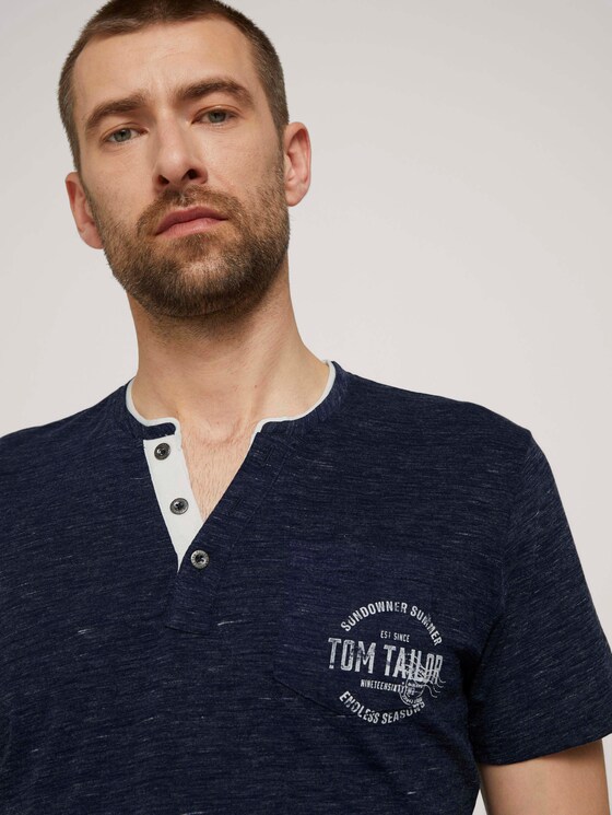 T-Shirt mit Streifenstruktur - Männer - sailor blue nep inject melange T-Shirt mit Streifenstruktur - Männer - sailor blue nep inject melange - 9 - TOM TAILOR