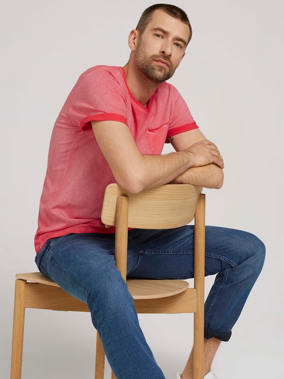 T-shirt in used look - Mannen - Plain Red T-shirt in used look - Mannen - Plain Red - 5 - TOM TAILOR