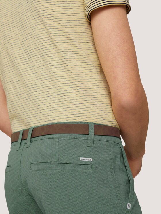 Josh Slim Chinoshorts mit Gürtel - Männer - green base grey grid design Josh Slim Chinoshorts mit Gürtel - Männer - green base grey grid design - 10 - TOM TAILOR