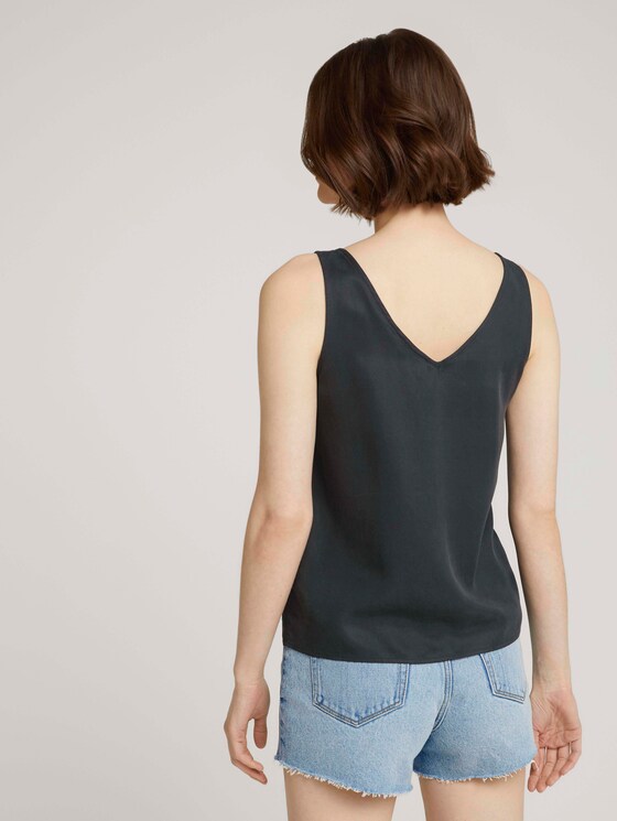 Geknöpftes Top mit TENCEL™ Lyocell - Frauen - washed black Geknöpftes Top mit TENCEL™ Lyocell - Frauen - washed black - 2 - TOM TAILOR Denim