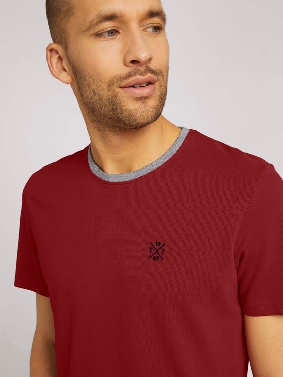 T-Shirt mit Logo Stickerei - Männer - chili oil red T-Shirt mit Logo Stickerei - Männer - chili oil red - 9 - TOM TAILOR