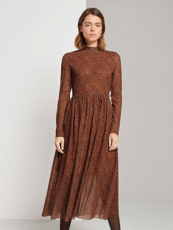 Gemustertes Midikleid mit Stehkragen - Frauen - brown leo print Gemustertes Midikleid mit Stehkragen - Frauen - brown leo print - 1 - TOM TAILOR Denim