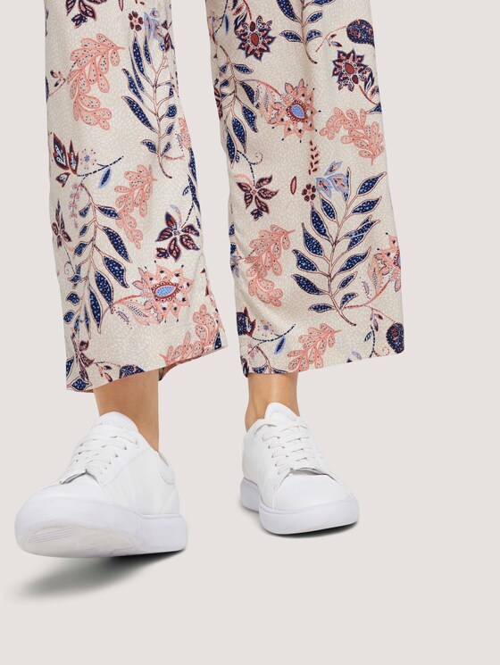 Fließende Culotte Hose - Frauen - white floral design Fließende Culotte Hose - Frauen - white floral design - 10 - TOM TAILOR
