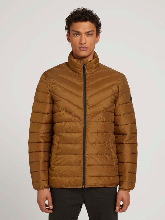 Gesteppte Lightweight Jacke mit recyceltem Polyamid - Männer - deep cognac Gesteppte Lightweight Jacke mit recyceltem Polyamid - Männer - deep cognac - 1 - TOM TAILOR Denim