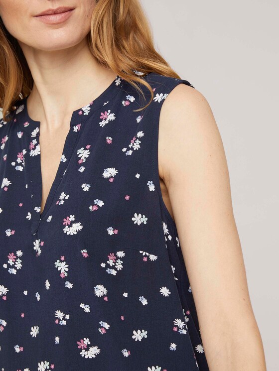 Ärmellose Bluse mit LENZING™ ECOVERO™ - Frauen - navy berry floral design Ärmellose Bluse mit LENZING™ ECOVERO™ - Frauen - navy berry floral design - 9 - TOM TAILOR