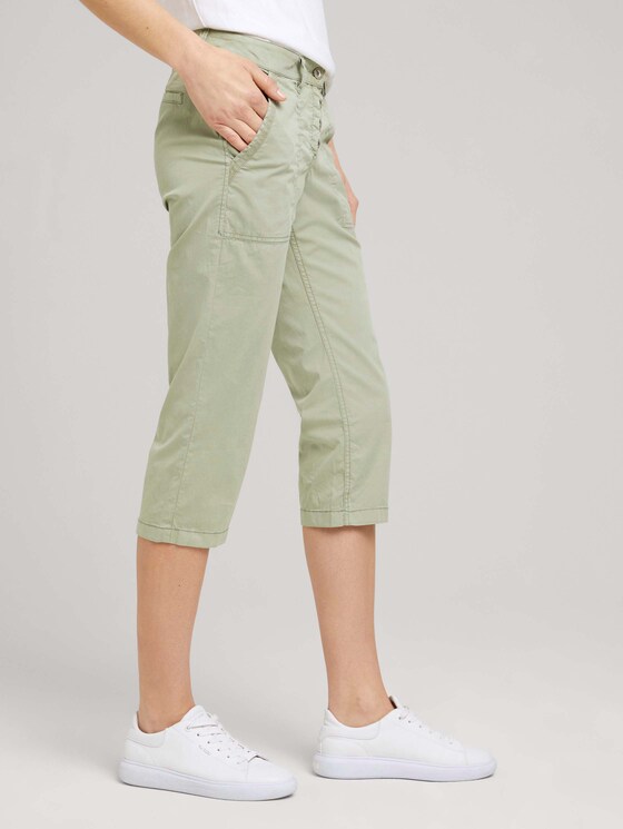 Tapered Relaxed Caprihose mit Knopfleiste - Frauen - Prairie Grass Green Tapered Relaxed Caprihose mit Knopfleiste - Frauen - Prairie Grass Green - 11 - TOM TAILOR