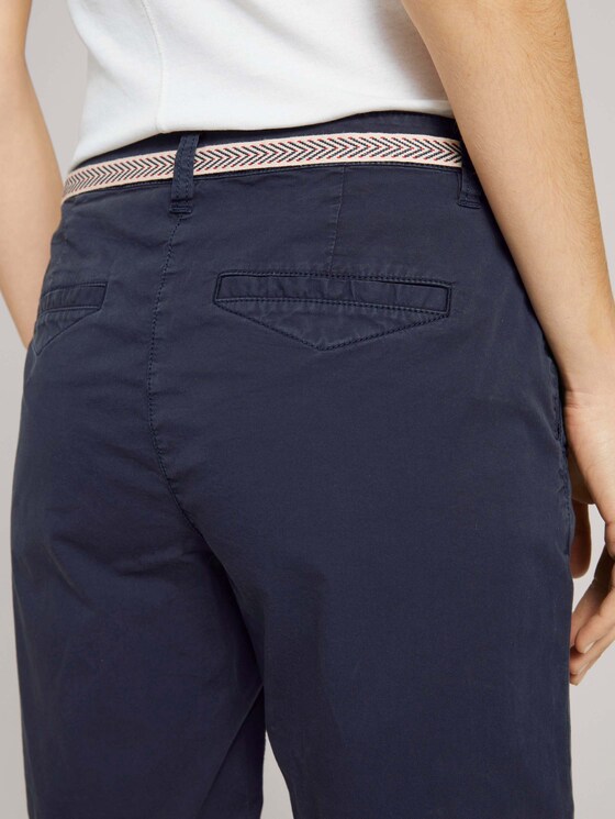 Chino Bermuda Shorts mit Gürtel - Frauen - Sky Captain Blue Chino Bermuda Shorts mit Gürtel - Frauen - Sky Captain Blue - 9 - TOM TAILOR