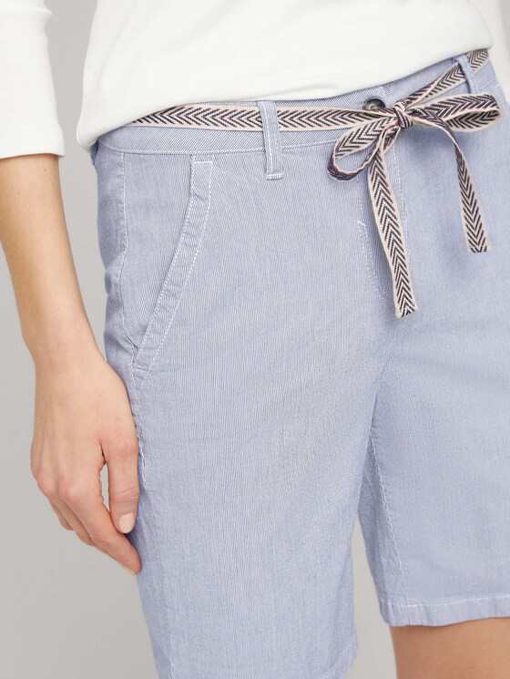 Chino Bermuda Shorts mit Gürtel - Frauen - Thin Stripe Pants Chino Bermuda Shorts mit Gürtel - Frauen - Thin Stripe Pants - 9 - TOM TAILOR