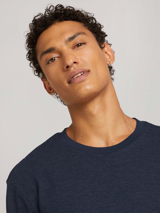 T-shirt met fijne strepen - Mannen - Dark Blue Stripe T-shirt met fijne strepen - Mannen - Dark Blue Stripe - 9 - TOM TAILOR Denim