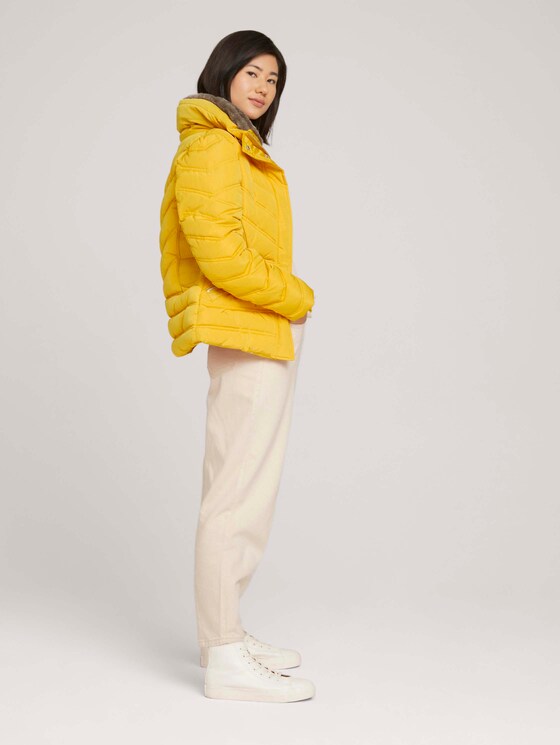 Stehkragen Pufferjacke mit recyceltem Polyester - Frauen - golden pumpkin Stehkragen Pufferjacke mit recyceltem Polyester - Frauen - golden pumpkin - 3 - TOM TAILOR