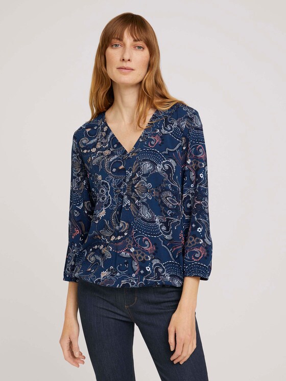 V-neck blouse with LENZING ™ ECOVERO ™ - Women - blue apricot paisley design V-neck blouse with LENZING ™ ECOVERO ™ - Women - blue apricot paisley design - 1 - TOM TAILOR