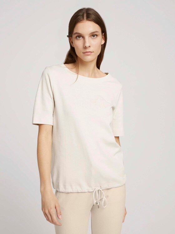 Besticktes T-Shirt mit Bio-Baumwolle - Frauen - smooth light sand Besticktes T-Shirt mit Bio-Baumwolle - Frauen - smooth light sand - 1 - TOM TAILOR