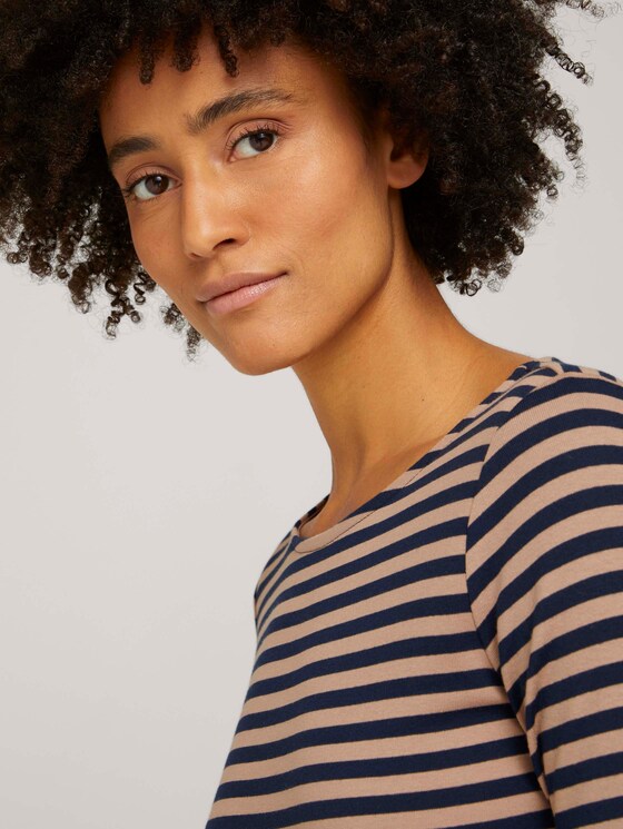 Gestreept shirt met lange mouwen - Vrouwen - navy beige stripe Gestreept shirt met lange mouwen - Vrouwen - navy beige stripe - 9 - TOM TAILOR