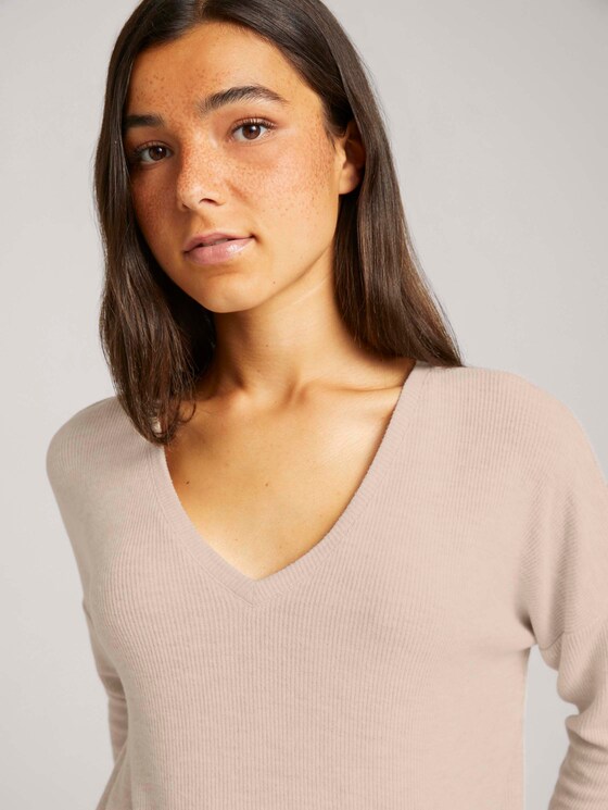 Shirt mit V-Ausschnitt - Frauen - creme beige melange Shirt mit V-Ausschnitt - Frauen - creme beige melange - 9 - TOM TAILOR Denim