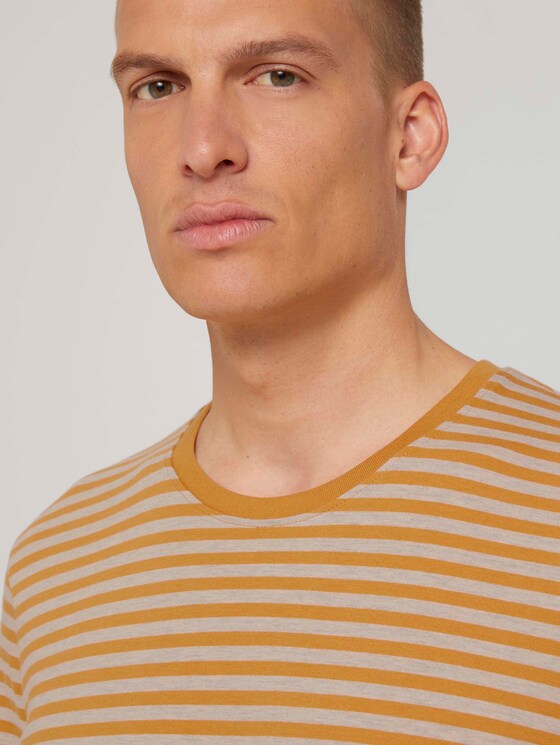 Gestreiftes T-Shirt mit Bio-Baumwolle - Männer - flame brown melange stripe Gestreiftes T-Shirt mit Bio-Baumwolle - Männer - flame brown melange stripe - 9 - TOM TAILOR