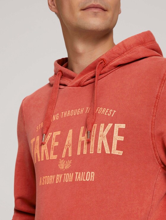 Hoodie mit Print - Männer - chili oil red Hoodie mit Print - Männer - chili oil red - 9 - TOM TAILOR