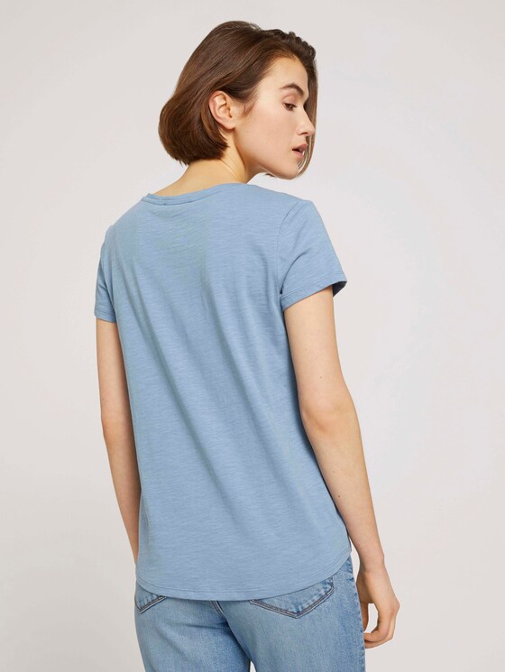 T-Shirt mit V-Ausschnitt - Frauen - soft mid blue T-Shirt mit V-Ausschnitt - Frauen - soft mid blue - 2 - TOM TAILOR Denim