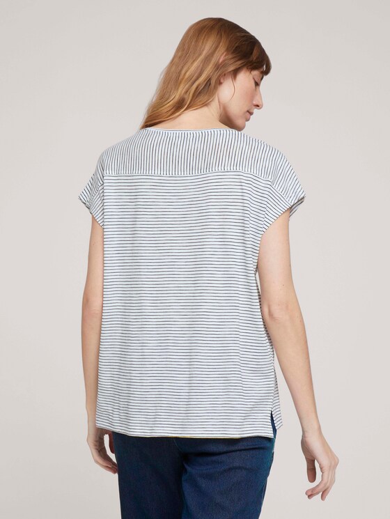 gestreiftes T-Shirt - Frauen - offwhite thin stripes gestreiftes T-Shirt - Frauen - offwhite thin stripes - 2 - TOM TAILOR