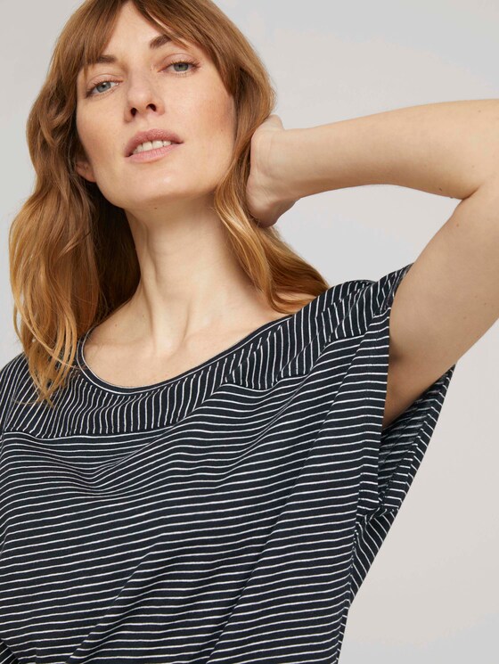 gestreiftes T-Shirt - Frauen - black thin stripes gestreiftes T-Shirt - Frauen - black thin stripes - 10 - TOM TAILOR