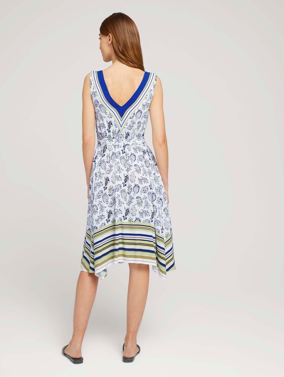 Gemustertes Tuchkleid mit Print - Frauen - offwhite paisley design Gemustertes Tuchkleid mit Print - Frauen - offwhite paisley design - 2 - TOM TAILOR