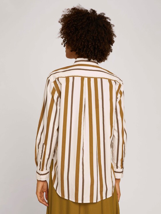 Striped shirt blouse - Women - green beige stripe Striped shirt blouse - Women - green beige stripe - 2 - Mine to five