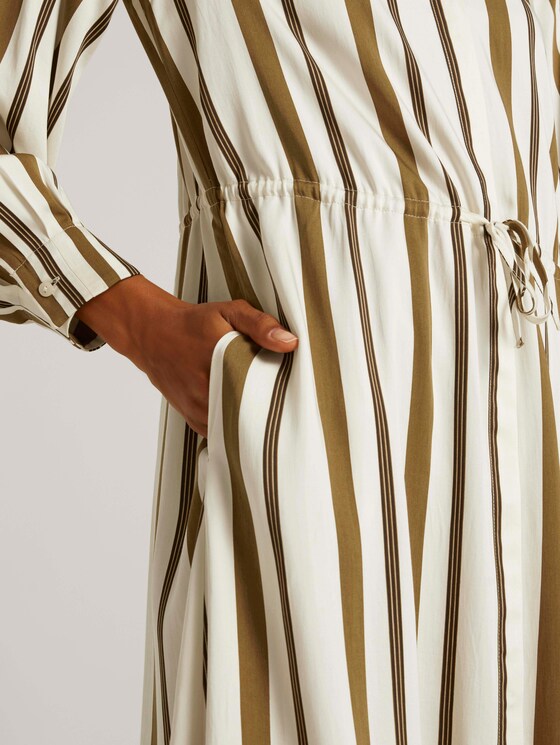 Lange blousejurk met patroon - Vrouwen - green beige stripe Lange blousejurk met patroon - Vrouwen - green beige stripe - 9 - Mine to five