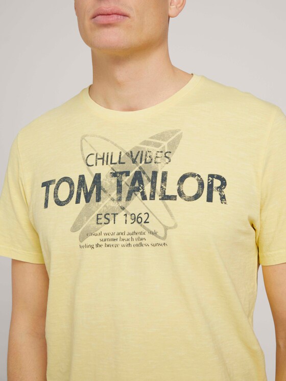 T-Shirt mit Print - Männer - pale straw yellow T-Shirt mit Print - Männer - pale straw yellow - 9 - TOM TAILOR