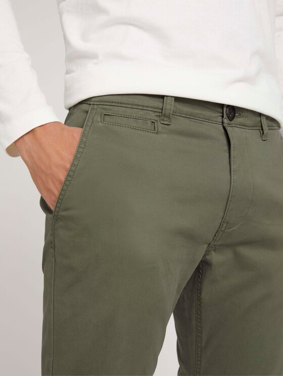 Tavis Slim Satin Hose mit Bio-Baumwolle - Männer - Oak Leaf Green Tavis Slim Satin Hose mit Bio-Baumwolle - Männer - Oak Leaf Green - 9 - TOM TAILOR