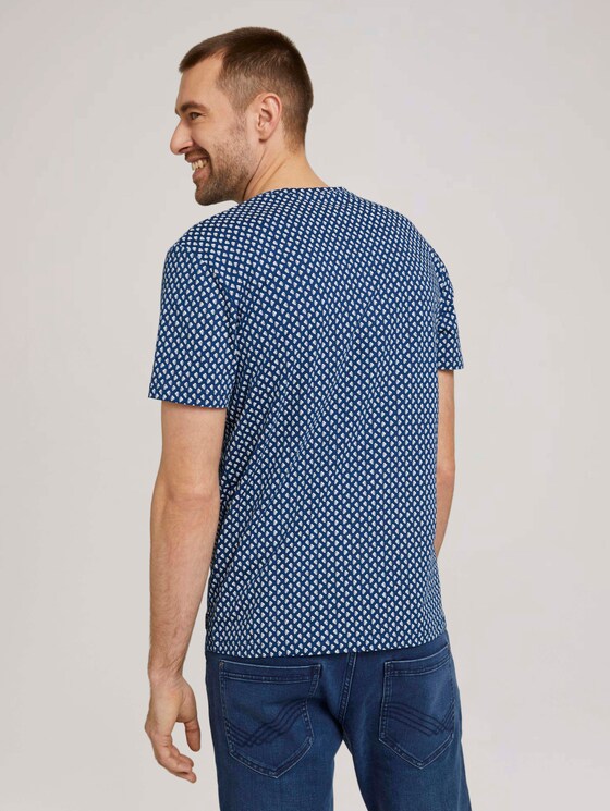 patterned t-shirt made of organic cotton - Men - dark blue small leaf design patterned t-shirt made of organic cotton - Men - dark blue small leaf design - 2 - TOM TAILOR