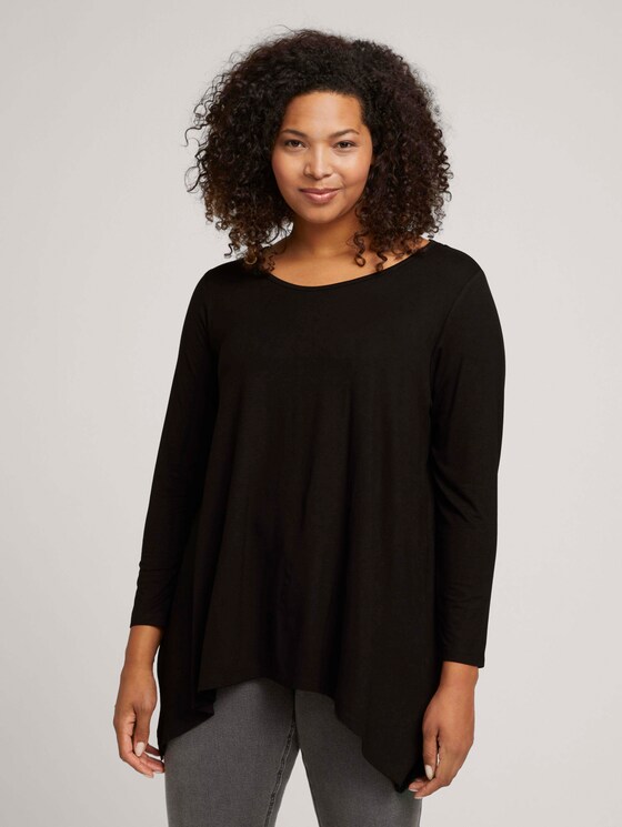 Curvy - long t-shirt with an asymmetric hemline - Women - deep black Curvy - long t-shirt with an asymmetric hemline - Women - deep black - 1 - My True Me