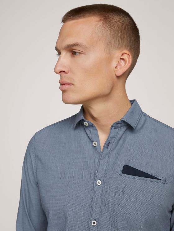 Slim fit shirt with a chest pocket - Men - blue navy structure Slim fit shirt with a chest pocket - Men - blue navy structure - 9 - TOM TAILOR