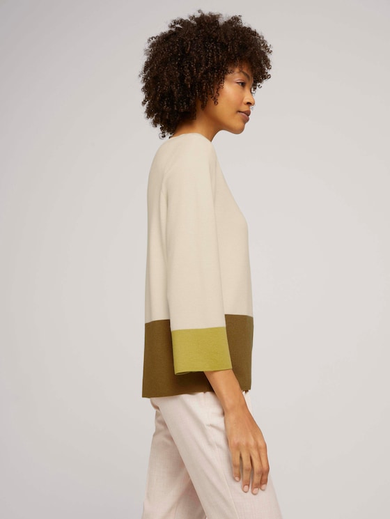 Sweater with colour blocking - Women - soft powder beige Sweater with colour blocking - Women - soft powder beige - 5 - Mine to five