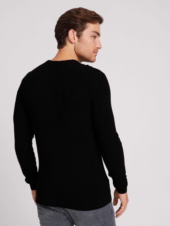 Strukturierter Pullover mit LENZING™ ECOVERO™ - Männer - Black Strukturierter Pullover mit LENZING™ ECOVERO™ - Männer - Black - 2 - TOM TAILOR