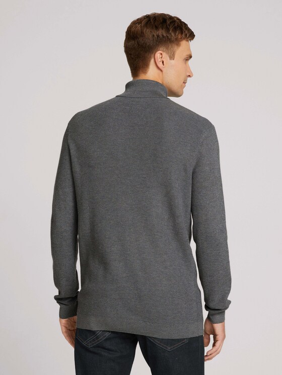 Strukturierter Rollkragenpullover mit LENZING™ ECOVERO™ - Männer - Stormy Gray Melange Strukturierter Rollkragenpullover mit LENZING™ ECOVERO™ - Männer - Stormy Gray Melange - 2 - TOM TAILOR