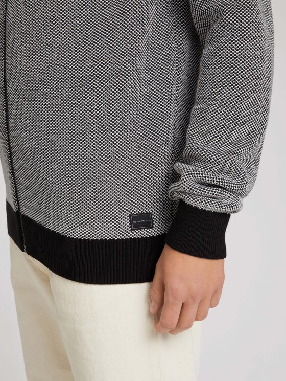 Gemusterte Strickjacke mit Stehkragen - Männer - black white birdseye jacquard Gemusterte Strickjacke mit Stehkragen - Männer - black white birdseye jacquard - 9 - TOM TAILOR